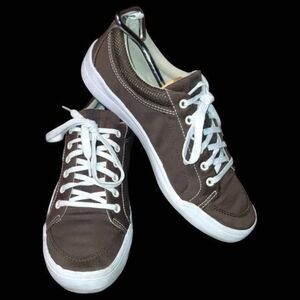 Keds Men's Brown and White Sneakers, Size 9 with Arch Support
